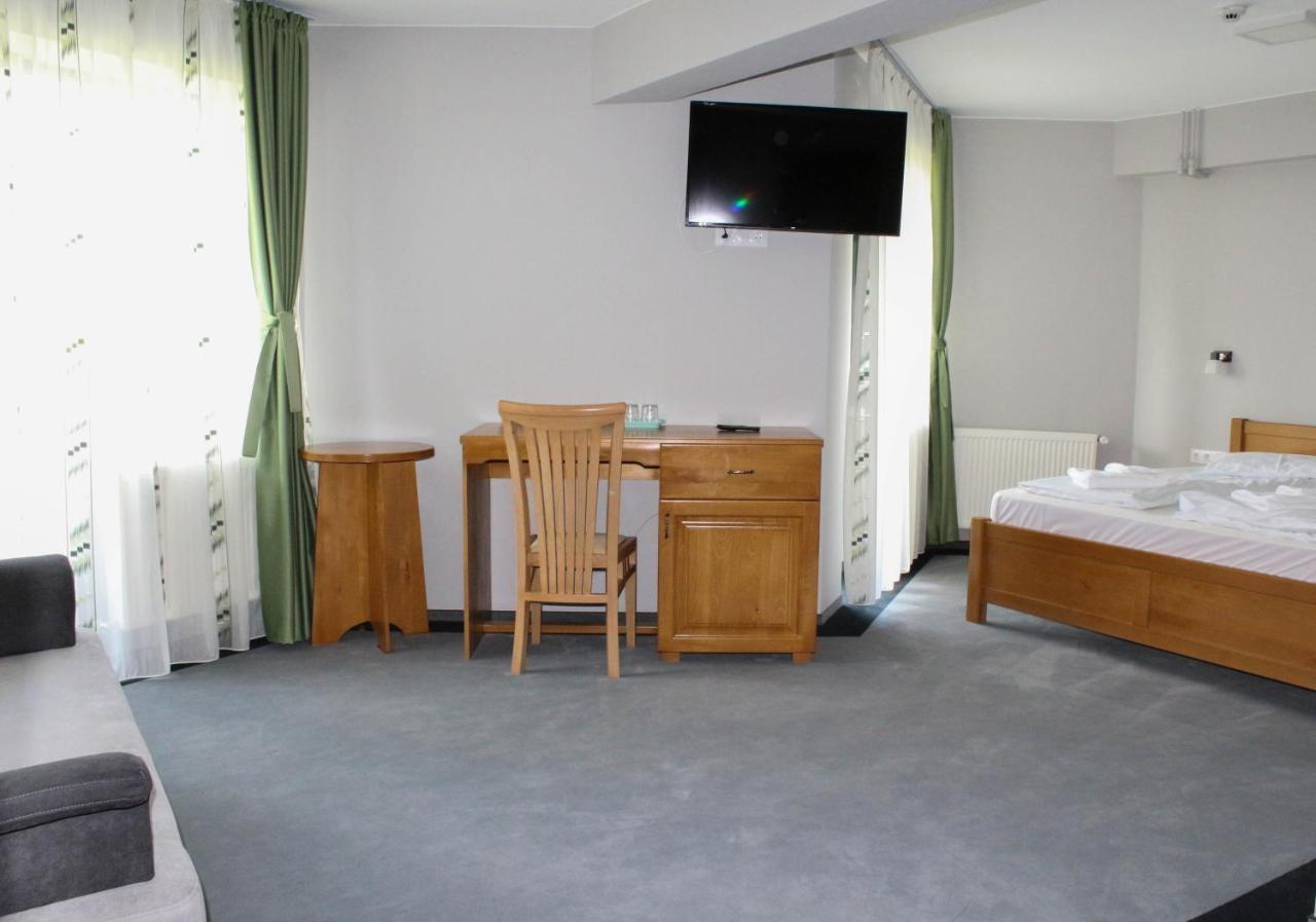 Hostel Teleki Совата Экстерьер фото