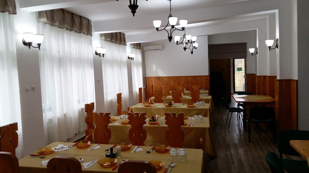 Hostel Teleki Совата Экстерьер фото