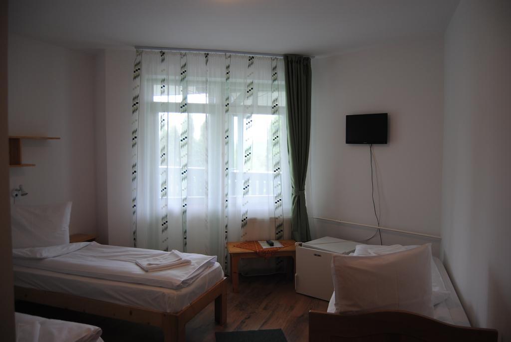 Hostel Teleki Совата Экстерьер фото